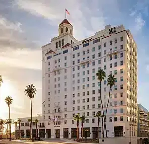 Accor hotels, Ibis Hotel, Ibis Hotels