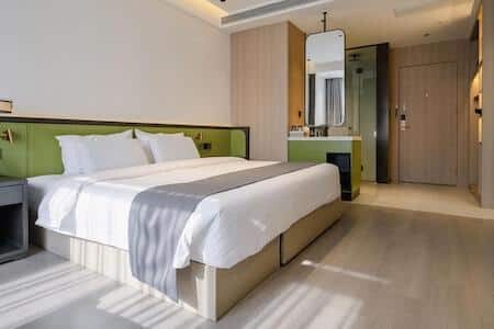 hotels, Vegas hotel deals, Budget hotels under $100
