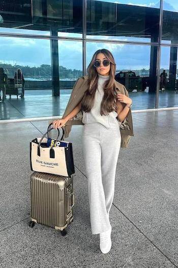 best fall celebrity airport outfits, comfortable first class travel outfits