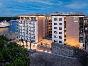 hotels in Savannah ga
