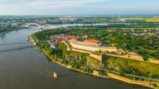 Novi bunner, flights to Serbia