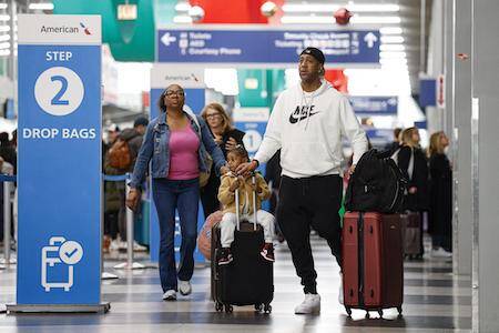 US holiday travel, cheap Thanksgiving flights 2026