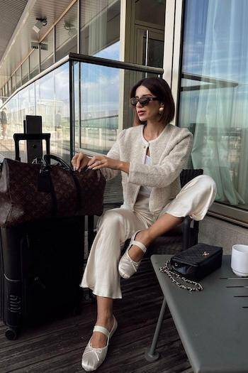 winter airport outfits